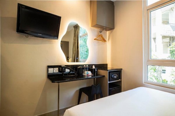 Fragrance Hotel - Oasis image 25